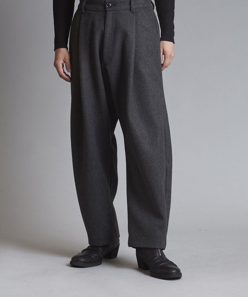 Easy Tuck Wide Balloon Trousers