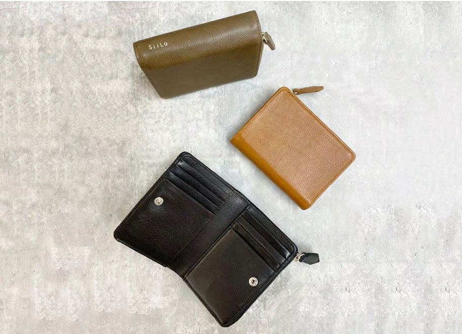 二つ折り財布～BOOK Middle Wallet