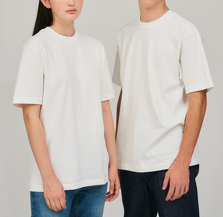 こだわりの白１色のTシャツ！